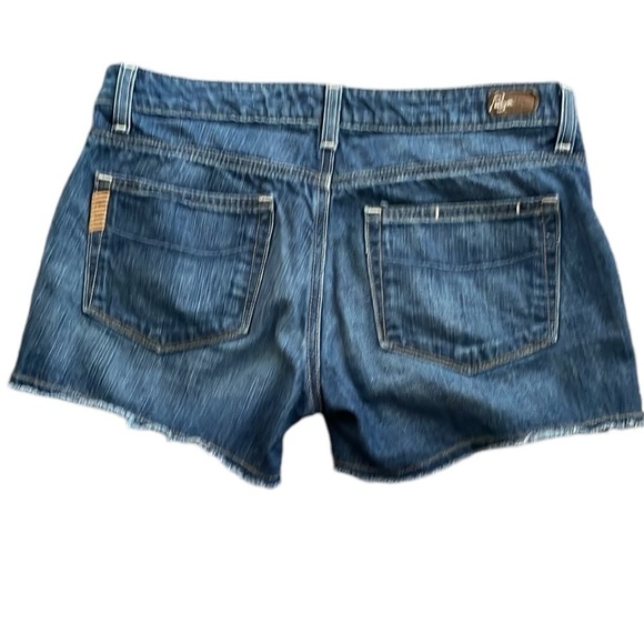 Paige‎ Silver Lake Short Low-Rise Raw Hem shorts - Picture 5 of 11